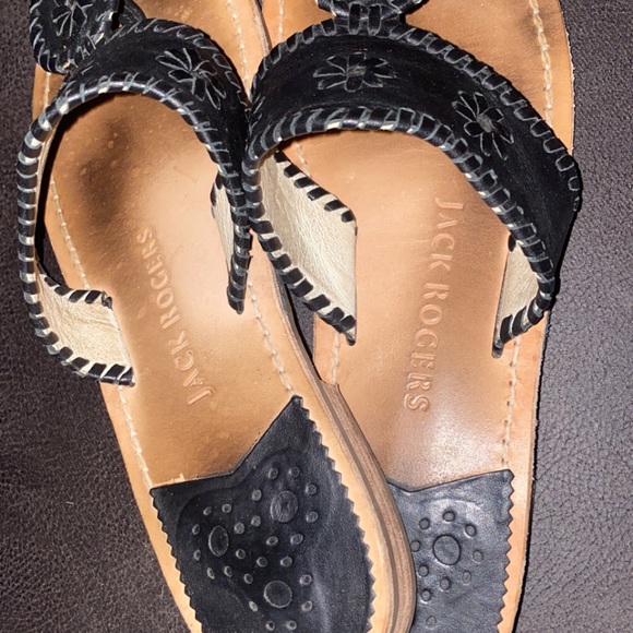 Sandals - Picture 3 of 4